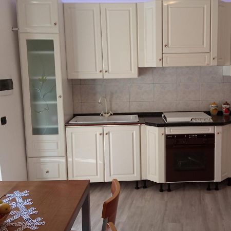 Entire Flat, Independent Entrance, 20 Mins To Bgy - Bergamo Milan Airport Apartment Nembro Exterior foto