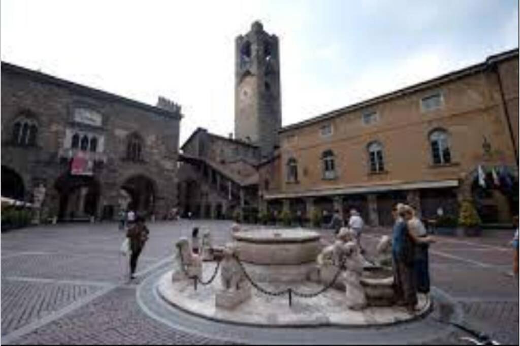 Entire Flat, Independent Entrance, 20 Mins To Bgy - Bergamo Milan Airport Apartment Nembro Exterior foto